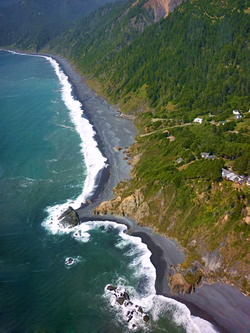 Black sands beach in Shelter Cove, CA on the Lost Coast